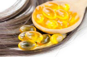 Vitamine pentru Par: Cum sa-ti Intretii si sa-ti Imbunatatesti Frumusetea Naturala