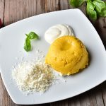 Calorii Mămăligă cu Brânză / Urzici / Varză / Ciuperci: Porții și Variante Sănătoase