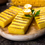 Beneficii Mămăligă: Calorii Scăzute, Carbohidrați și Rol în Slăbire